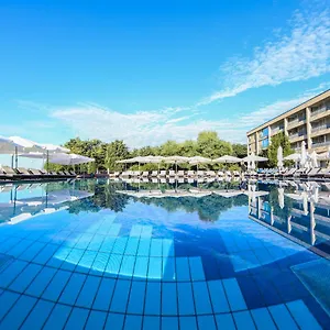 4* Szálloda Arena